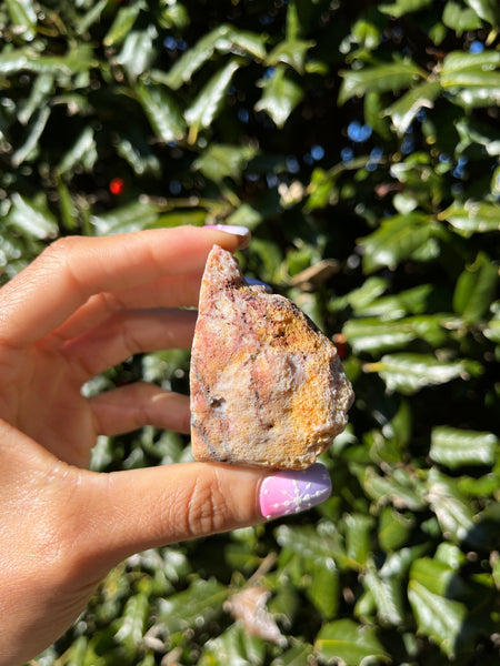 Laguna Agate w/ Calcite