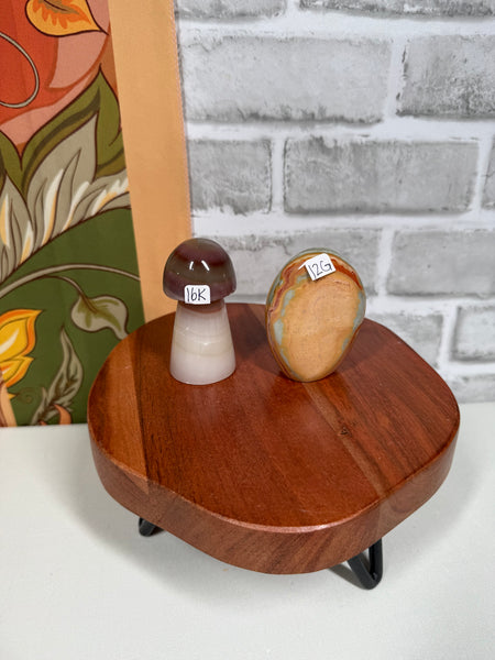 AVERY Live Sale