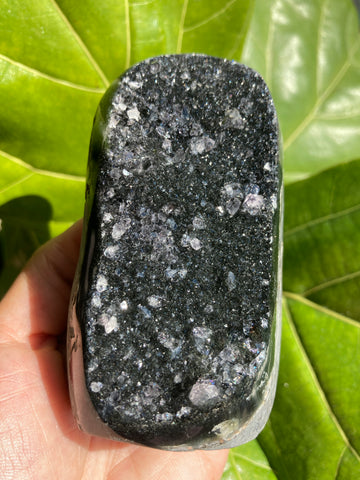 Black Druzy Cut Base